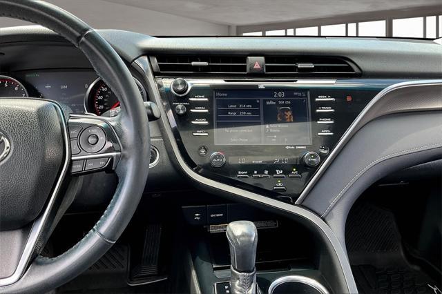 Photo of 2018 Blue Toyota Camry