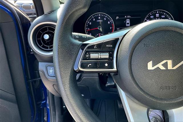 Photo of 2022 Deep Sea Blue Kia Forte