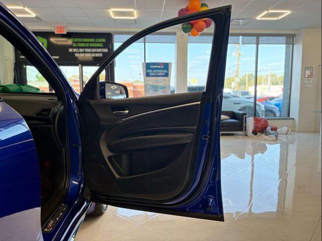 Photo of 2019 Apex Blue Pearl Acura MDX