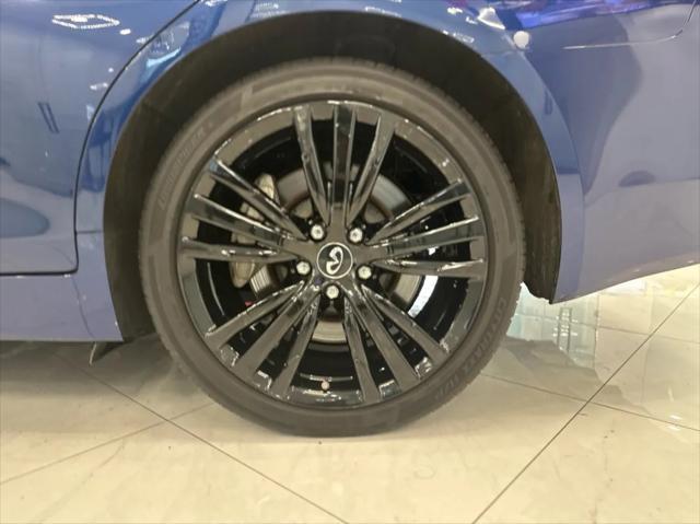 Photo of 2018 Blue INFINITI Q50