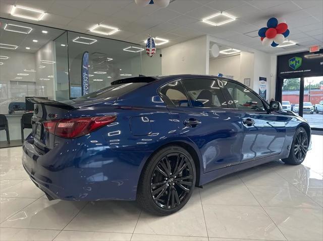 Photo of 2018 Blue INFINITI Q50