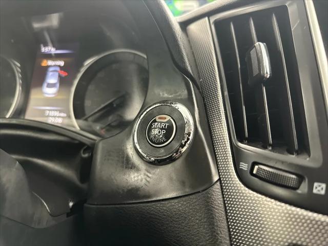 Photo of 2018 Blue INFINITI Q50