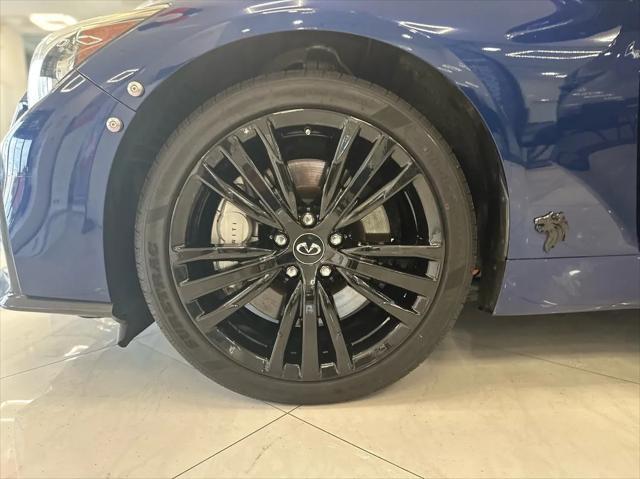 Photo of 2018 Blue INFINITI Q50