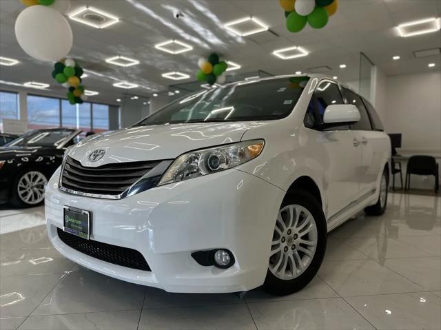 2014 Toyota Sienna
