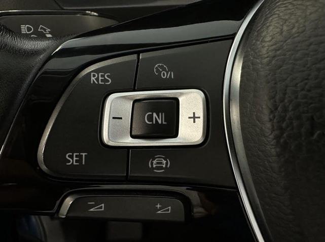 Photo of 2019 Blue Volkswagen Tiguan