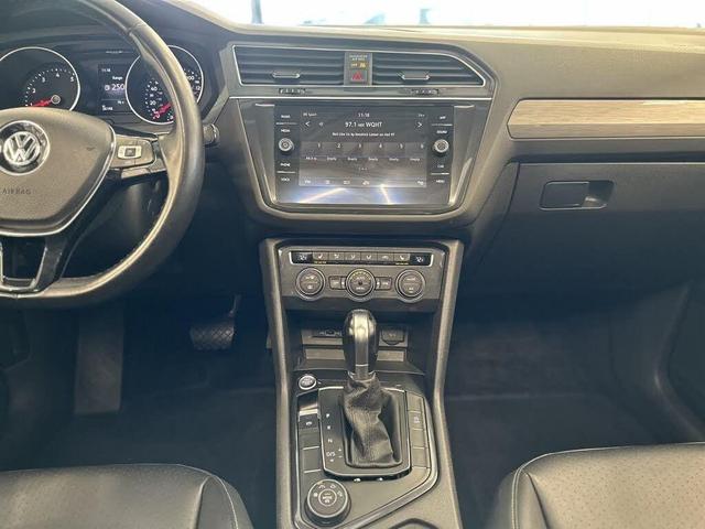 Photo of 2019 Blue Volkswagen Tiguan
