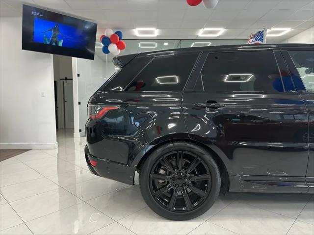 Photo of 2020 Black Land Rover Range Rover Sport