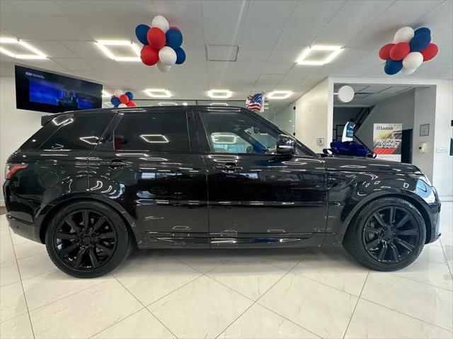 Photo of 2020 Black Land Rover Range Rover Sport