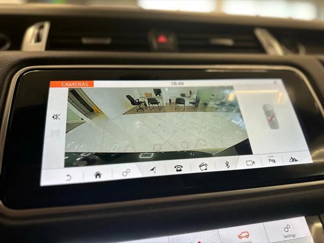 Photo of 2020 Black Land Rover Range Rover Sport