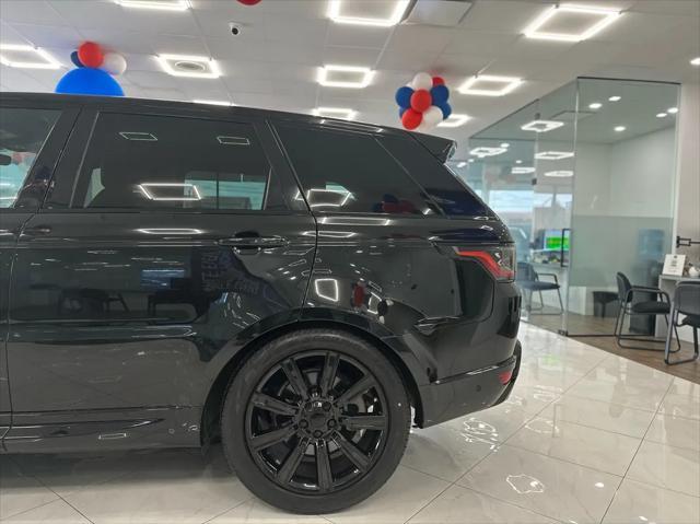 Photo of 2020 Black Land Rover Range Rover Sport