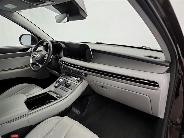 Photo of 2025 Burgundy Hyundai PALISADE