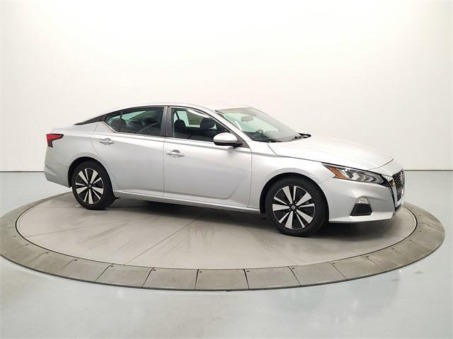 Photo of 2021 Brilliant Silver Metallic Nissan Altima