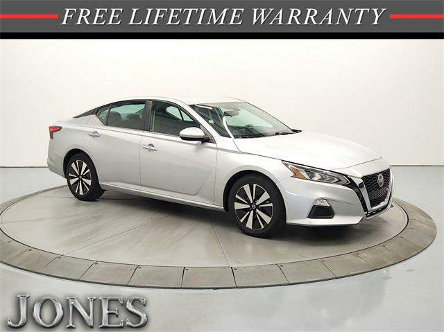 Photo of 2021 Brilliant Silver Metallic Nissan Altima