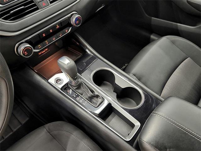 Photo of 2021 Brilliant Silver Metallic Nissan Altima