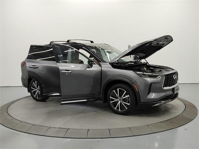 Photo of 2022 Graphite Shadow/Black Obsidian INFINITI QX60