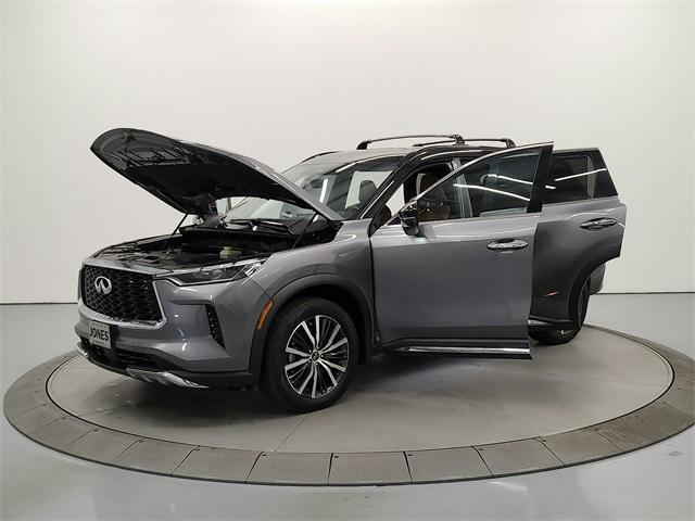 Photo of 2022 Graphite Shadow/Black Obsidian INFINITI QX60