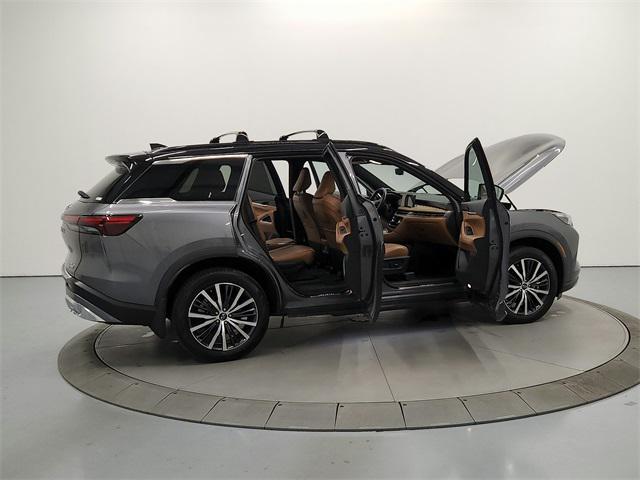 Photo of 2022 Graphite Shadow/Black Obsidian INFINITI QX60