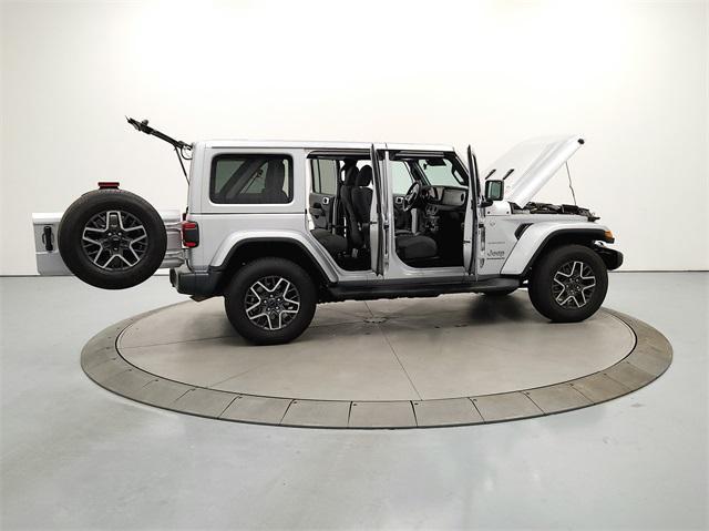 Photo of 2024 Silver Zynith Clearcoat Jeep Wrangler