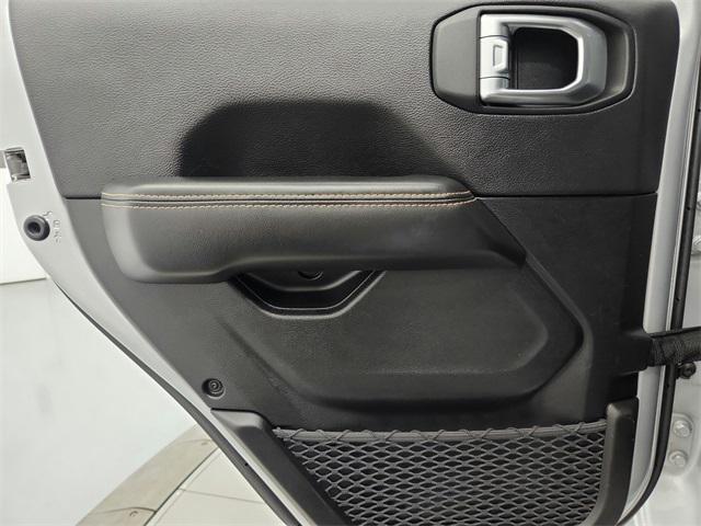 Photo of 2024 Silver Zynith Clearcoat Jeep Wrangler