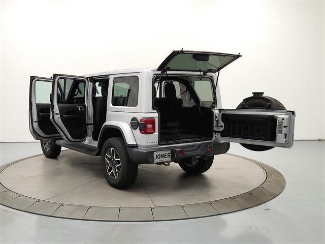 Photo of 2024 Silver Zynith Clearcoat Jeep Wrangler