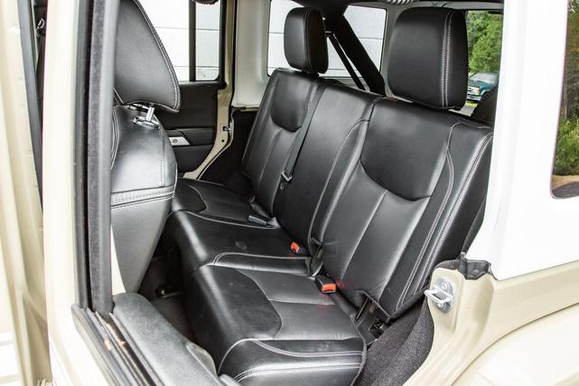 Photo of 2017 TAN Jeep Wrangler Unlimited