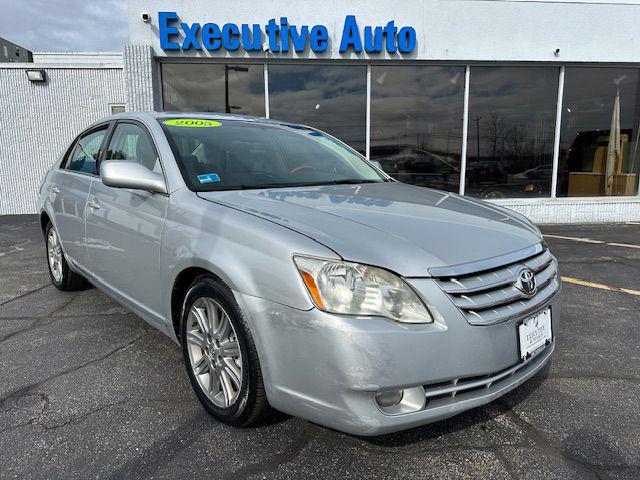 2005 Toyota Avalon