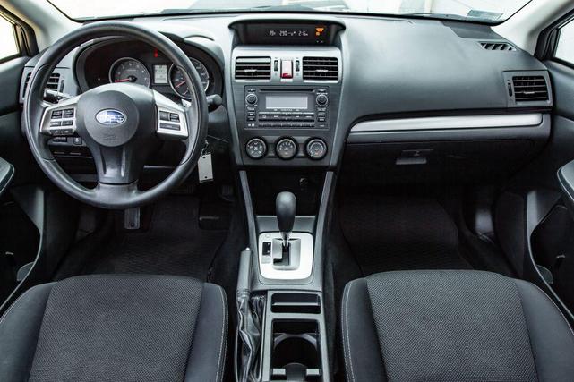 Photo of 2014 GREY Subaru XV Crosstrek