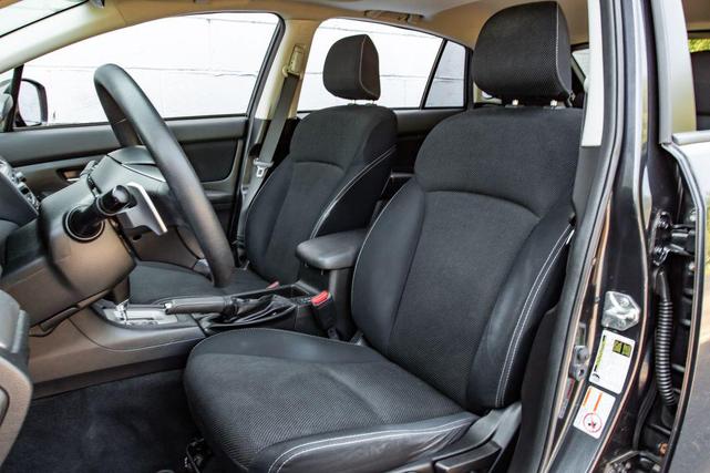 Photo of 2014 GREY Subaru XV Crosstrek