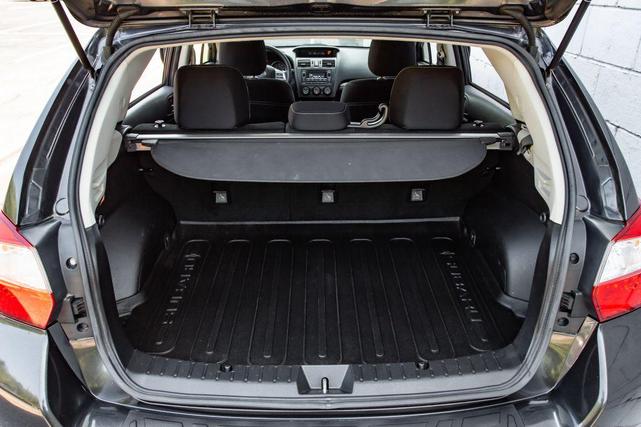 Photo of 2014 GREY Subaru XV Crosstrek