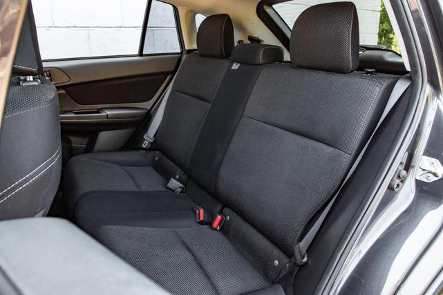 Photo of 2014 GREY Subaru XV Crosstrek
