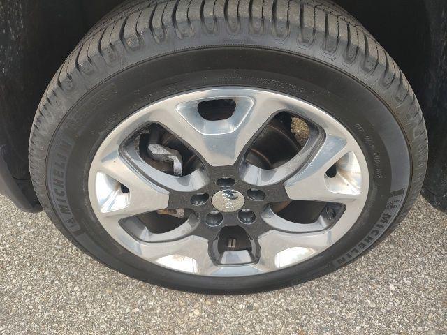 Photo of 2019 Sting-Gray Clearcoat Jeep Compass