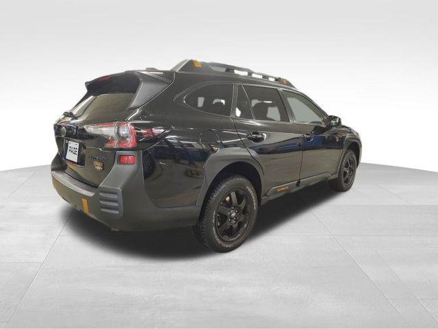 Photo of 2023 Crystal Black Silica Subaru Outback