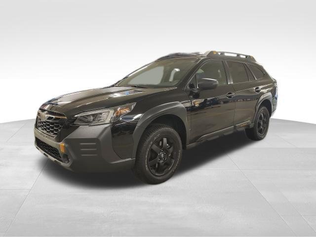Photo of 2023 Crystal Black Silica Subaru Outback