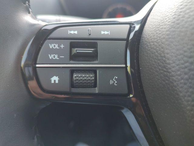 Photo of 2025 Platinum Honda CR-V