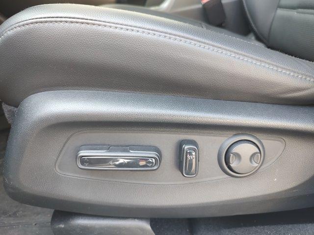 Photo of 2025 Platinum Honda CR-V