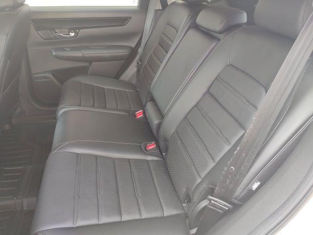 Photo of 2025 Platinum Honda CR-V