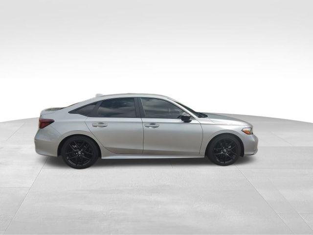 Photo of 2025 Solar Silver Metallic Honda Civic