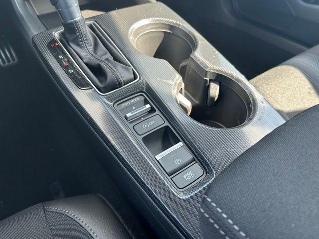 Photo of 2025 Platinum Honda Civic