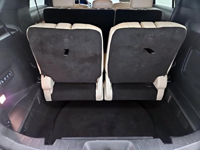 Photo of 2019 Blue Ford Explorer