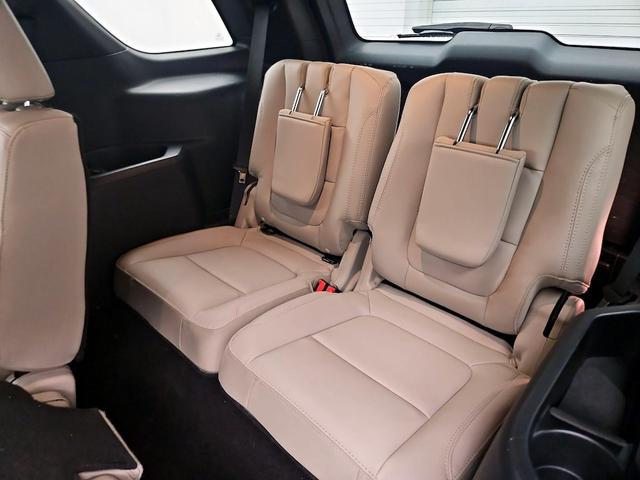 Photo of 2019 Blue Ford Explorer