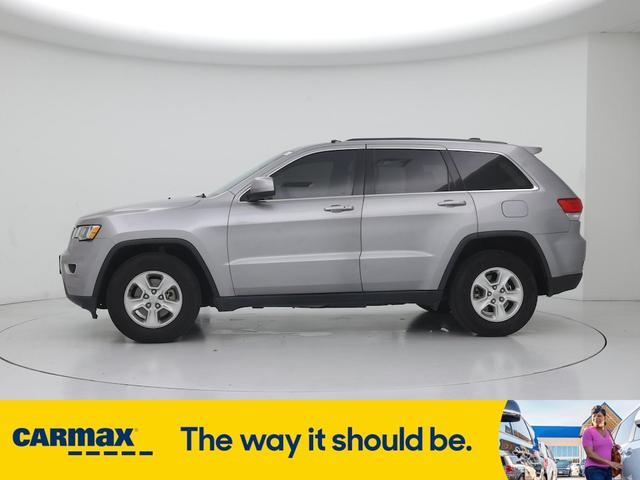 Photo of 2017 Silver Jeep Grand Cherokee