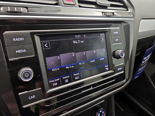 Photo of 2018 White Volkswagen Tiguan