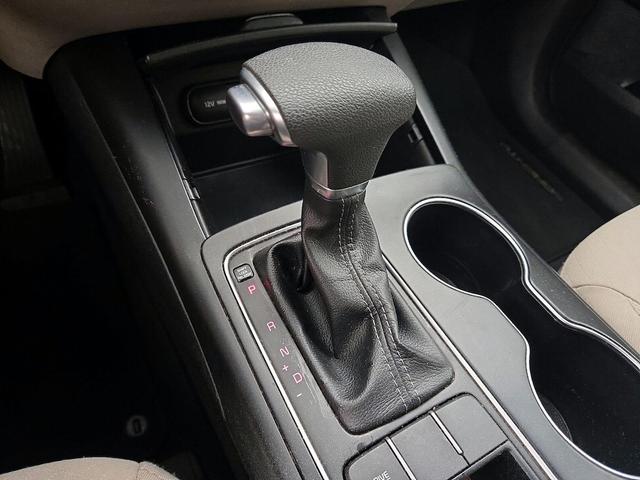 Photo of 2019 White Kia Sorento