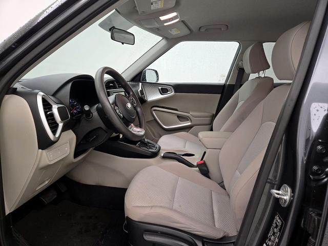 Photo of 2021 Gray Kia Soul