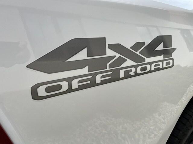 Photo of 2022 Bright White Clearcoat RAM 1500