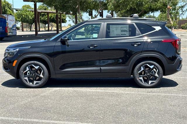 Photo of 2025 Fusion Black Kia Seltos