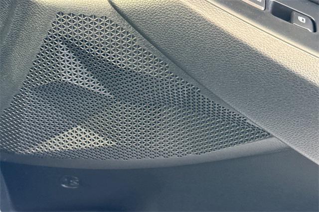 Photo of 2025 Fusion Black Kia Seltos