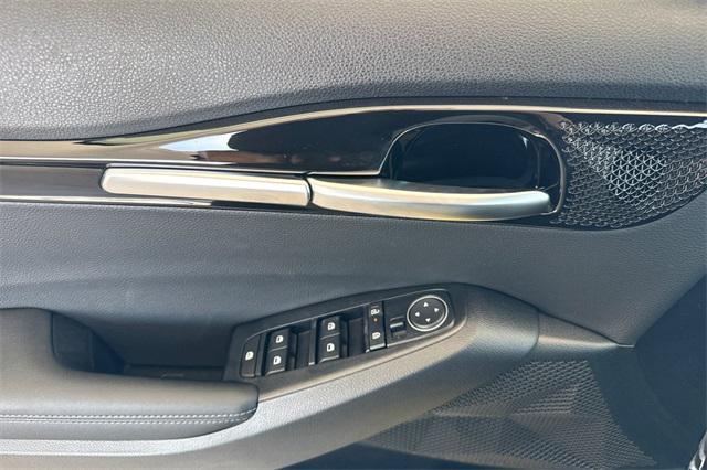 Photo of 2025 Fusion Black Kia Seltos