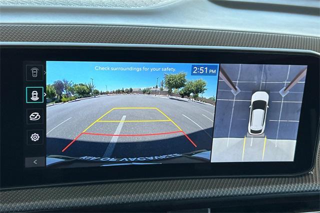 Photo of 2025 Glacier White Pearl Kia EV6