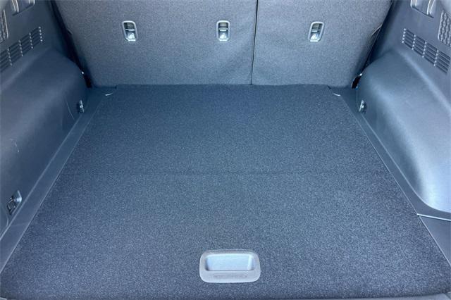 Photo of 2025 Glacier White Pearl Kia EV6